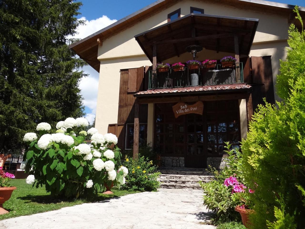 Villa Dei Pini Pescasseroli Bagian luar foto