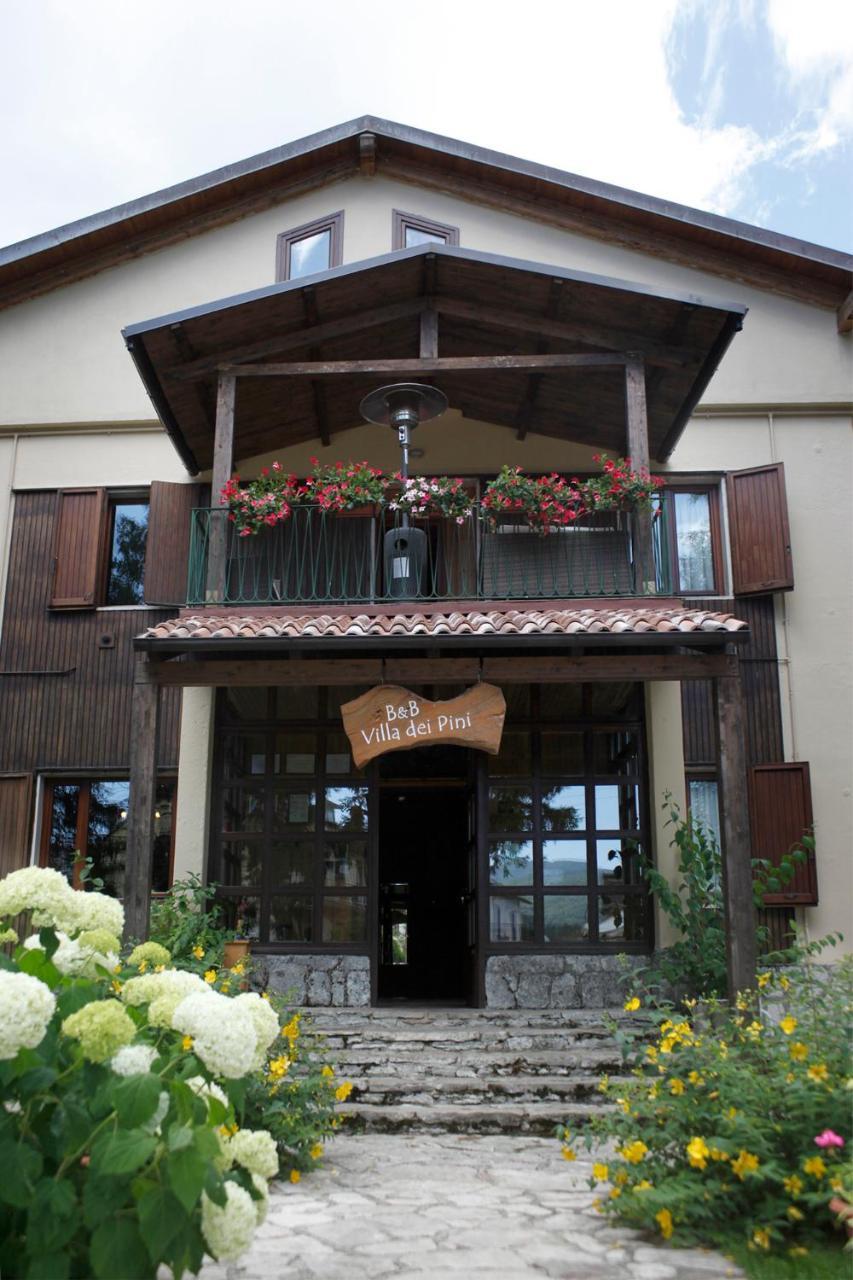 Villa Dei Pini Pescasseroli Bagian luar foto
