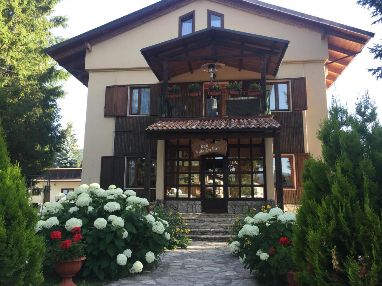 Villa Dei Pini Pescasseroli Bagian luar foto