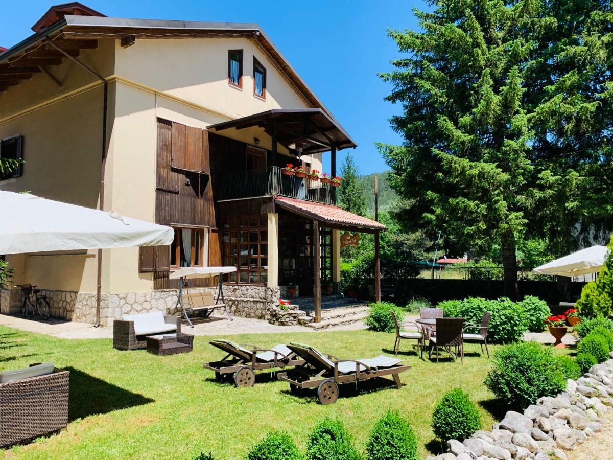 Villa Dei Pini Pescasseroli Bagian luar foto
